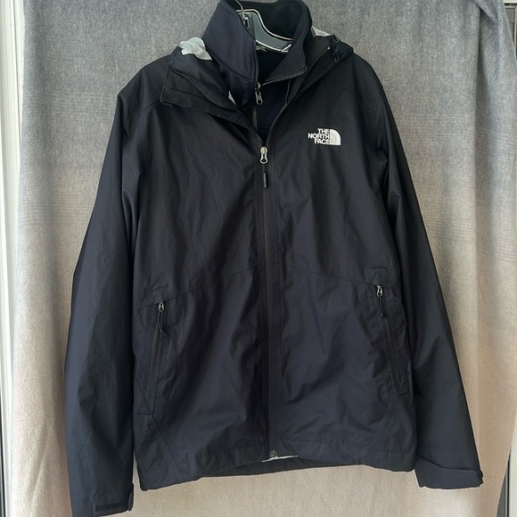North Face Men’s Dryvent jacket with removable fleece insert. Size S - Picture 1 of 6
